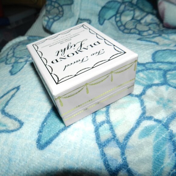 Too Faced 💎Diamond Light Highlighter Shade in Diamond Fire 💎🆕⌚📦🏃💨🚚 - Picture 11 of 16